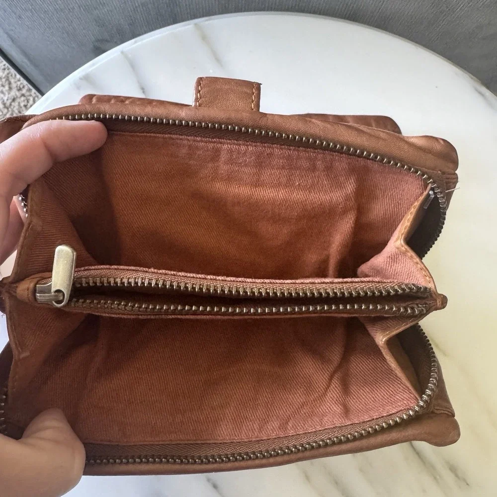 M M Kane Bifold Wallet Brown ~ Tan Woven Leather Women's Zip Super Soft Leather
